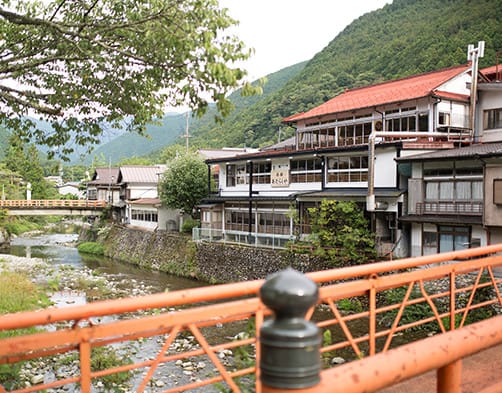 あたらし屋旅館